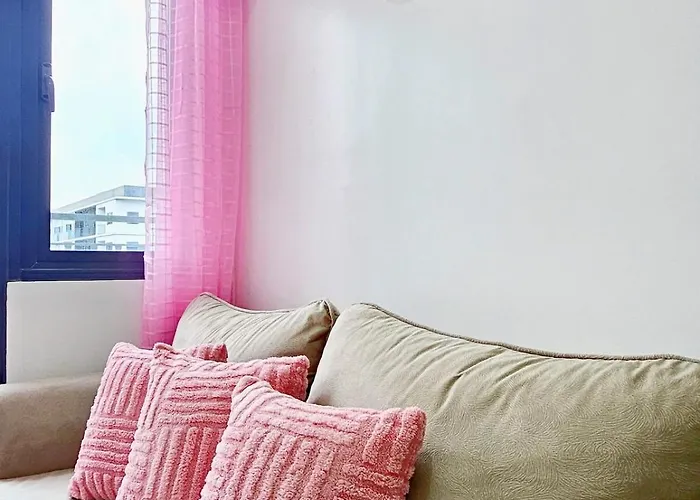Cozy Modern Condotel In Pasay Near Moa & Airport Apartamento *